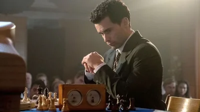 Постер 1 серии 1 сезона сериала «Реванш»