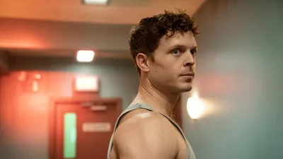 Постер 8 серии 1 сезона сериала «Морская полиция: Начало»
