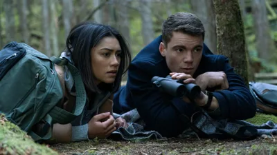 Постер 3 серии 1 сезона сериала «Ночной агент»