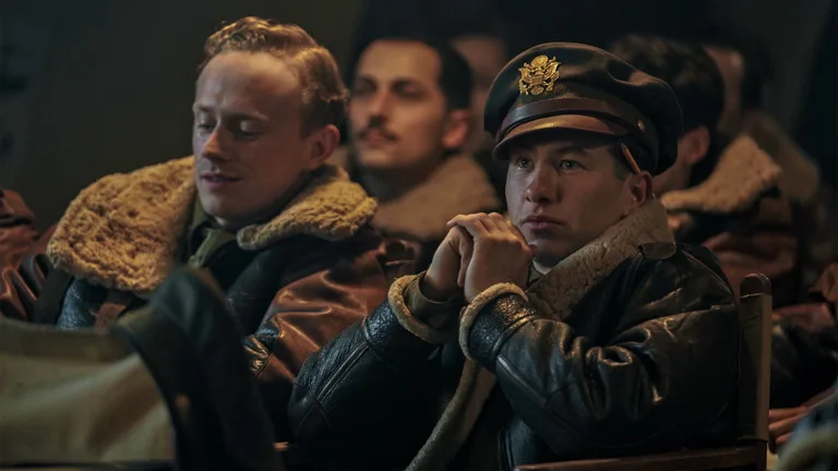 Постер 3 серии 1 сезона сериала «Властелины воздуха»