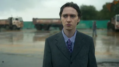 Постер 1 серии 1 сезона сериала «Токсичный город»