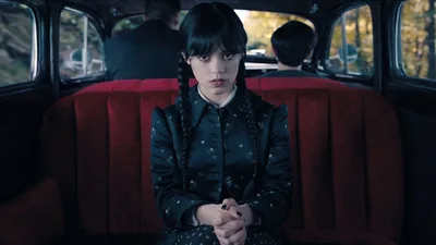 Постер 1 серии 1 сезона сериала «Уэнздей»