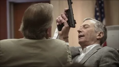 Постер 4 серии 1 сезона сериала «Тайны миллиардера»