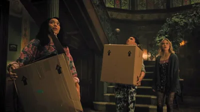 Постер 2 серии 1 сезона сериала «Хроники Спайдервика»