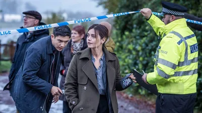 Постер 1 серии 1 сезона сериала «Пристань»