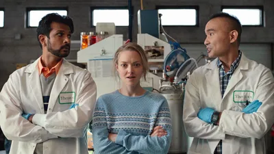 Постер 2 серии 1 сезона сериала «Выбывшая»
