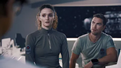 Постер 8 серии 1 сезона сериала «Ковчег»