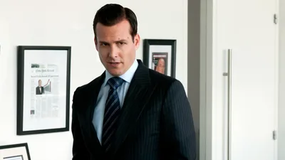 Постер 6 серии 1 сезона сериала «Форс-мажоры»