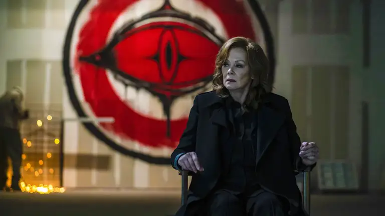 Постер 9 серии 1 сезона сериала «Хранители»