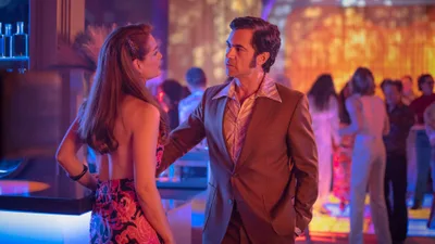 Постер 3 серии 1 сезона сериала «Отель «Кокаин»»