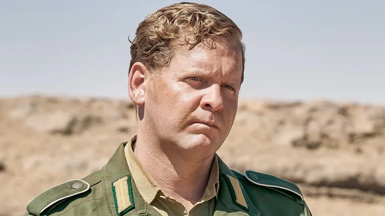 Постер 5 серии 1 сезона сериала «САС: Неизвестные герои»