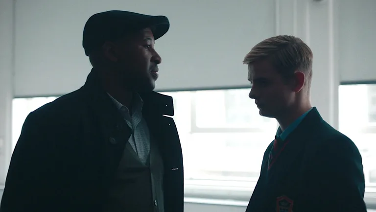 Постер 2 серии 1 сезона сериала «Алекс Райдер»