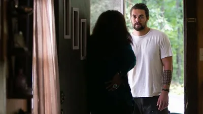 Постер 5 серии 1 сезона сериала «Красная дорога»