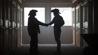 Постер 3 серии 1 сезона сериала «Ковбойский картель»