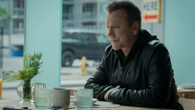 Постер 8 серии 1 сезона сериала «Кроличья нора»