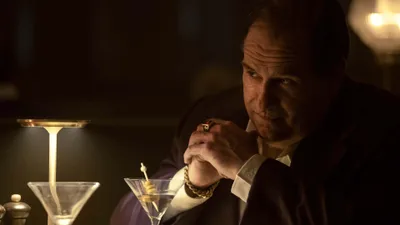 Постер 1 серии 1 сезона сериала «Пингвин»