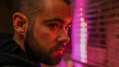Постер 4 серии 1 сезона сериала «Этот город принадлежит нам»