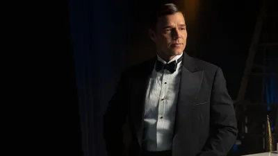 Постер 10 серии 1 сезона сериала «Палм-Рояль»