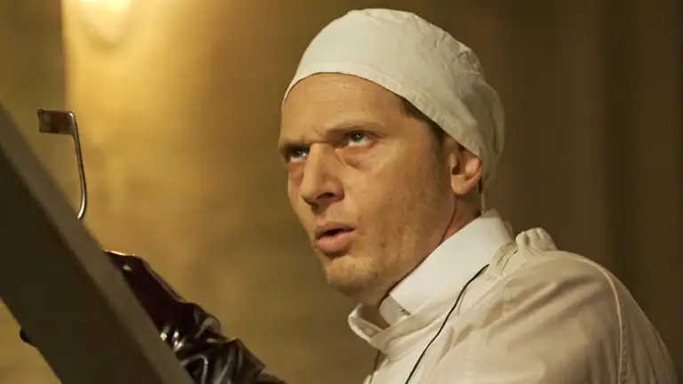 Постер 6 серии 1 сезона сериала «Американская история ужасов»