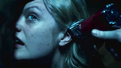 Постер 10 серии 1 сезона сериала «Рассказ служанки»
