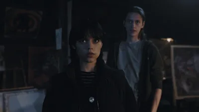 Постер 6 серии 1 сезона сериала «Уэнздей»