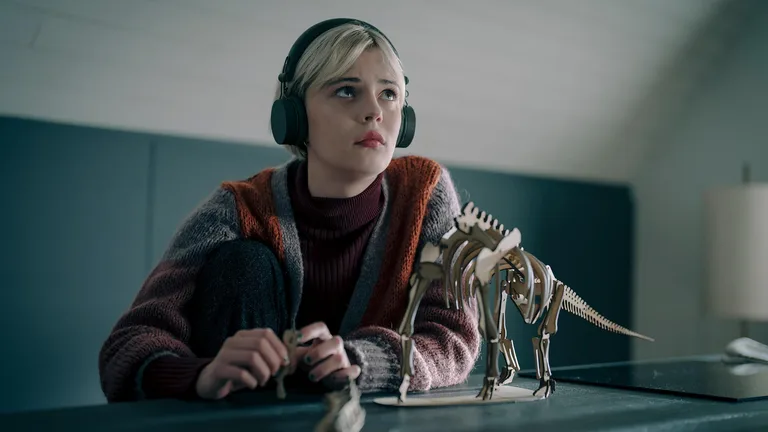 Постер 3 серии 1 сезона сериала «Пейшенс»
