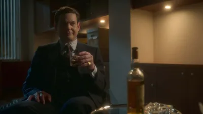 Постер 6 серии 1 сезона сериала «Призраки усадьбы Блай»