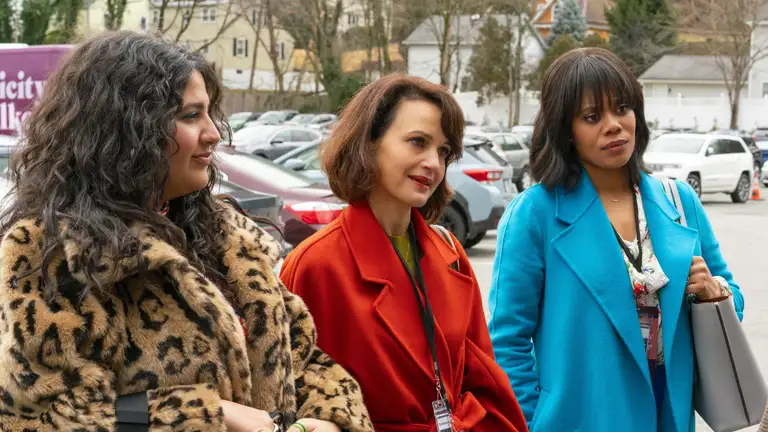 Постер 8 серии 1 сезона сериала «Девушки в автобусе»