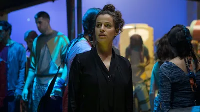 Постер 3 серии 1 сезона сериала «Пространство»
