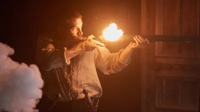 Постер 3 серии 1 сезона сериала «Gunpowder Siege»