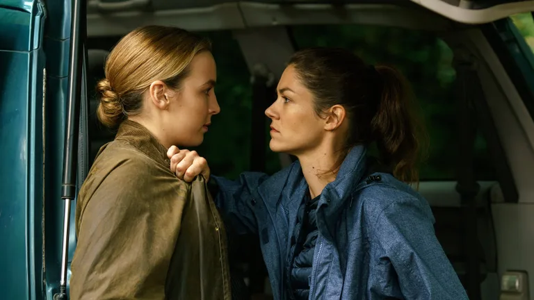 Постер 4 серии 1 сезона сериала «Убивая Еву»