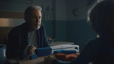 Постер 2 серии 1 сезона сериала «Прошлое»