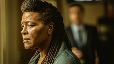 Постер 3 серии 1 сезона сериала «Инспектор Эллис»