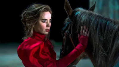 Постер 1 серии 1 сезона сериала «Англичанка»