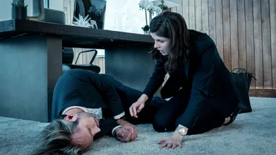 Постер 1 серии 1 сезона сериала «Мэйфейрские ведьмы»