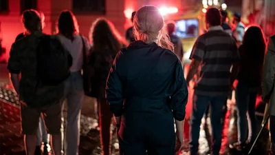 Постер 6 серии 1 сезона сериала «Тёмный город: Чистильщик»