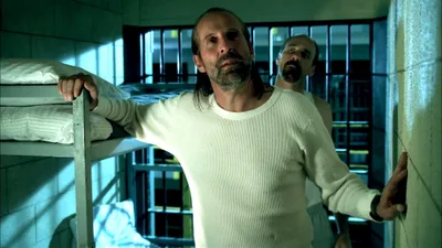 Постер 12 серии 1 сезона сериала «Побег»