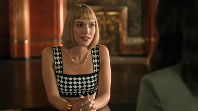 Постер 1 серии 1 сезона сериала «Смерть и другие подробности»