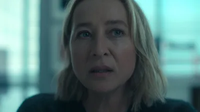 Постер 1 серии 1 сезона сериала «Подделка»