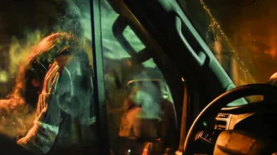 Постер 6 серии 1 сезона сериала «Настоящие убийства на улице Вязов»