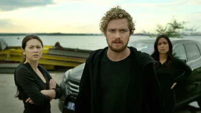 Постер 8 серии 1 сезона сериала «Железный кулак»