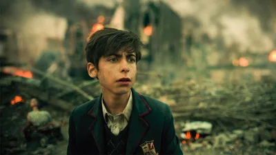 Постер 2 серии 1 сезона сериала «Академия Амбрелла»