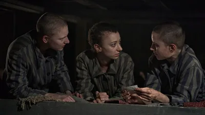 Постер 3 серии 1 сезона сериала «Татуировщик из Освенцима»