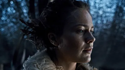 Постер 6 серии 1 сезона сериала «Видеть»