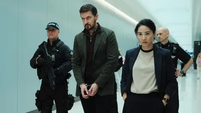 Постер 1 серии 1 сезона сериала «Ночной рейс»