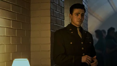 Постер 2 серии 1 сезона сериала «Властелины воздуха»