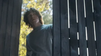 Постер 7 серии 1 сезона сериала «Переполненная комната»
