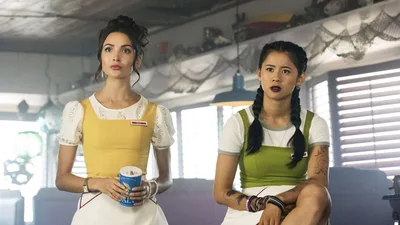 Постер 3 серии 1 сезона сериала «Нэнси Дрю»