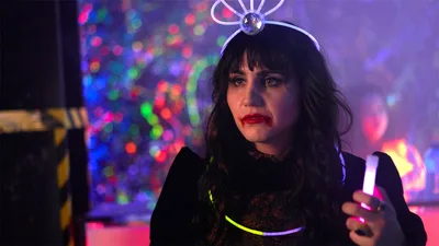 Постер 6 серии 1 сезона сериала «Чем мы заняты в тени»
