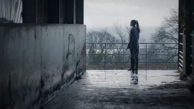 Постер 3 серии 1 сезона сериала «Ворона»
